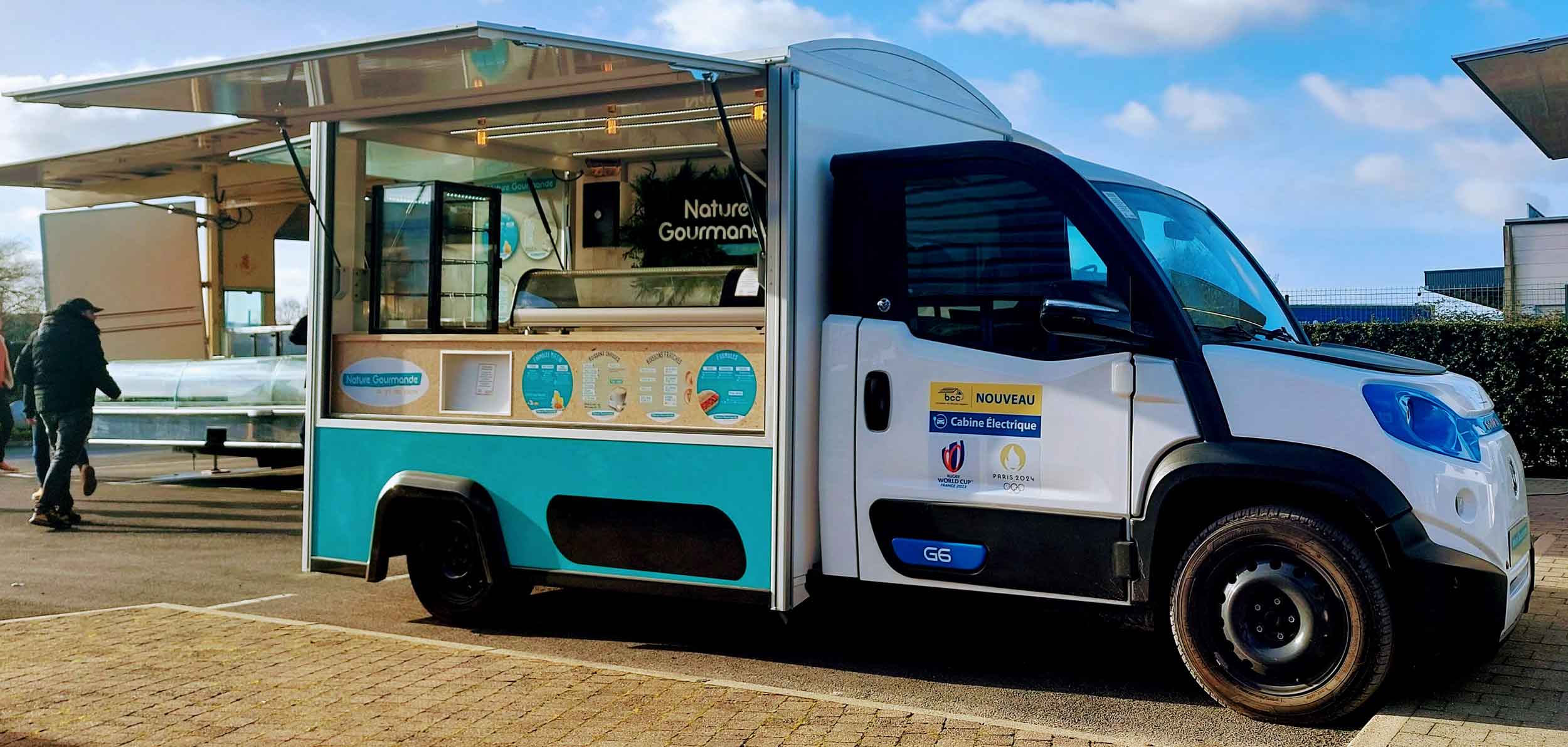 Goupil G6 aménagé en food truck